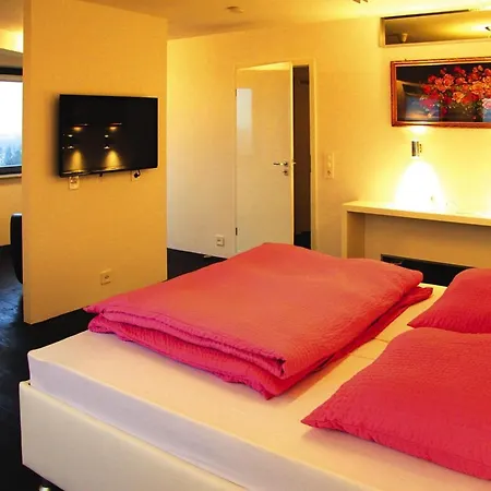 Im Wasserturm, * Güstrow